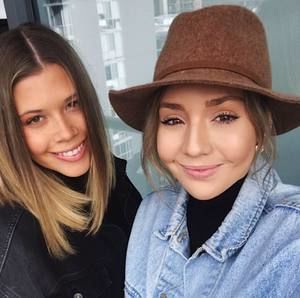 Meet your Posher, Niki